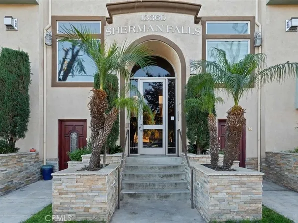 13360 Burbank Blvd APT 15, Van Nuys, CA 91401