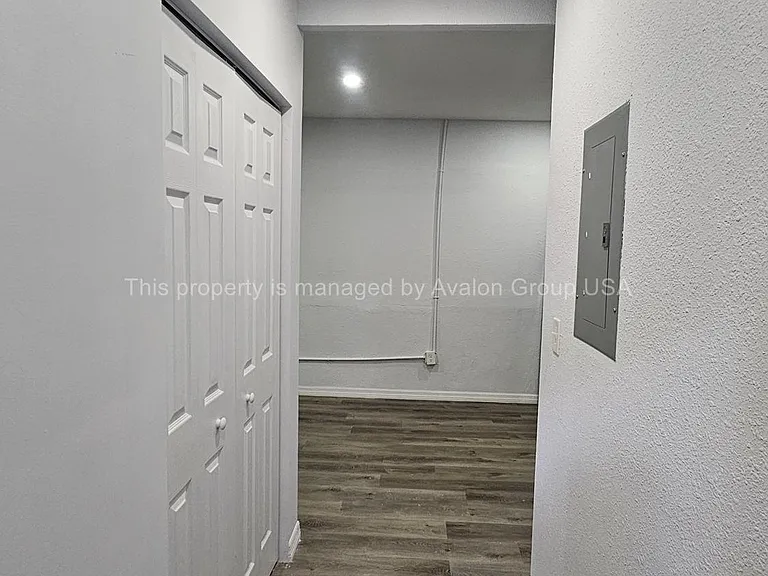 5708 Merrill Rd #8 — Photo 3