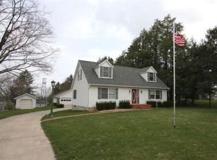 140 W Sandusky St, Fredericktown, OH 43019