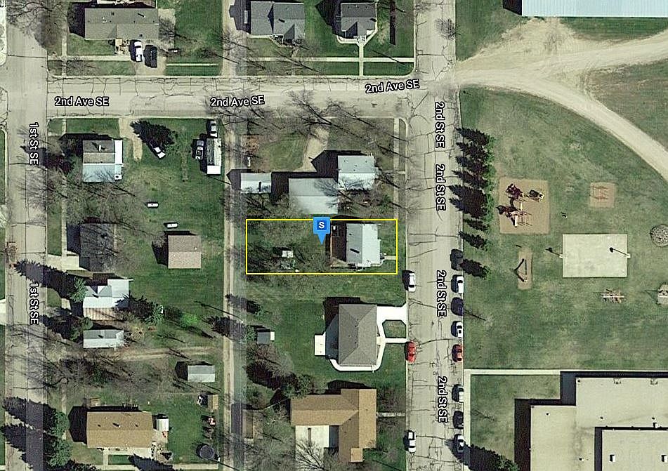 204 2nd St SE, Towner, ND 58788 | Zillow