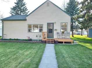 611 11th St N, Breckenridge, MN 56520