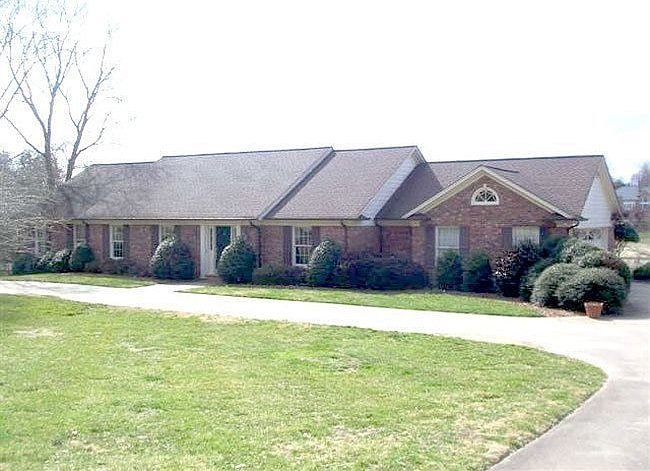 1st image of 1992 Cedar Rock Estate Dr