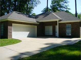 122 Elms Court Dr, Florence, MS 39073