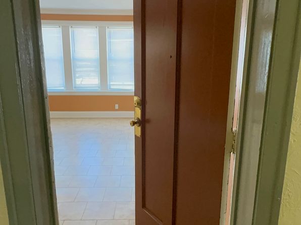 3140 W 59th St APT 204