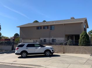 2001 Cuervo St, Farmington, NM 87401