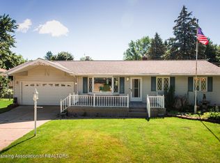 11156 Jerryson Dr, Grand Ledge, MI 48837