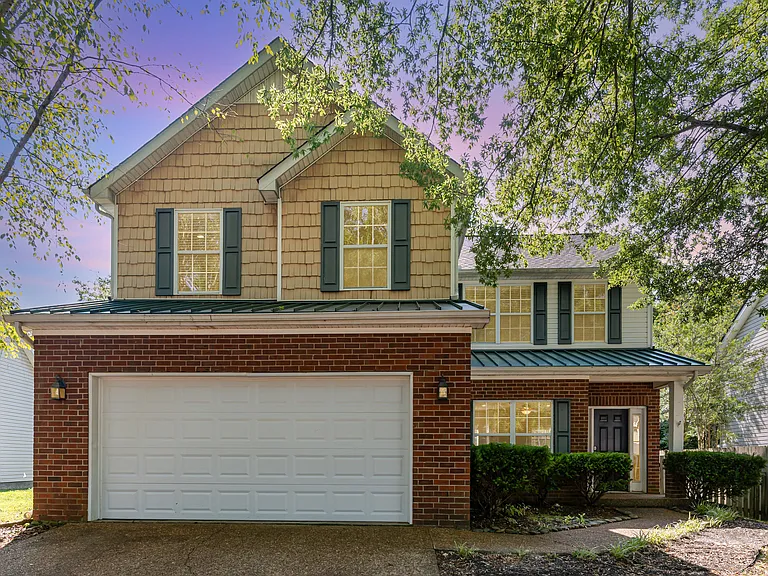 3131 Winberry Dr — Photo 1