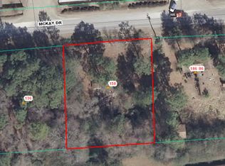 158 McKay Dr, Spring Lake, NC 28390