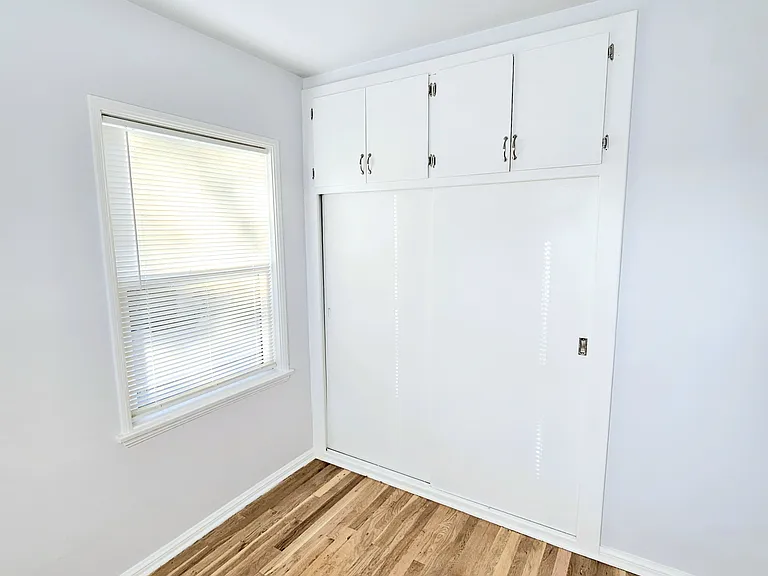 827 W Huntington Dr #A — Photo 15