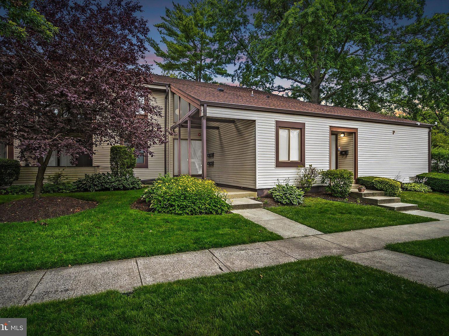 13 Avon Dr, Hightstown, NJ 08520 Zillow