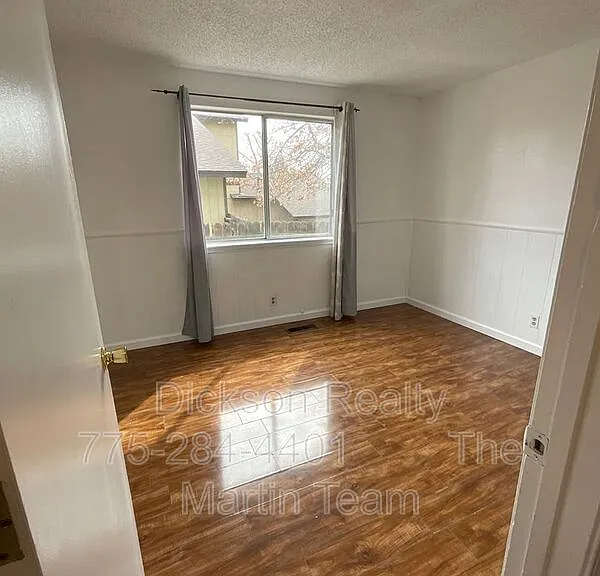 3268 Bunker Hill Ln — Photo 8