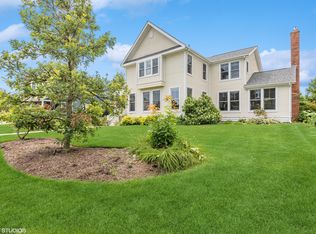 668 Indian Path Rd, Grayslake, IL 60030