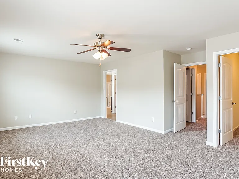 134 Rosegate Dr — Photo 6