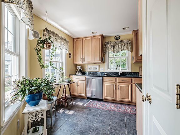 3rd image of 51 Wild Dunes Way #13