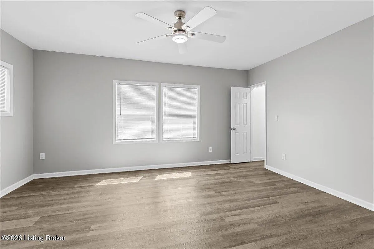 Photo 2 of 19 - 1018 S 47th St #4 - Louisville, KY Building Photo - 1018 S 47th St #4