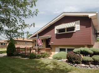 5428 138th St, Crestwood, IL 60445