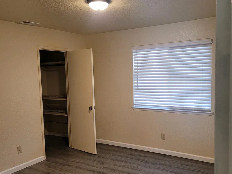 10205 Morro Rd — Photo 8