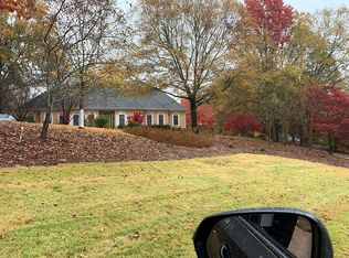 1191 Brookview Dr, Athens, GA 30606