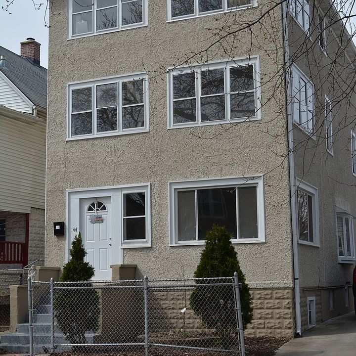 1st image of 144 N 21st Ave