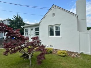 484 Bara St, Brick, NJ 08723