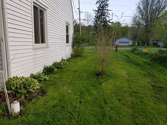 5th image of 634 Southside Ave