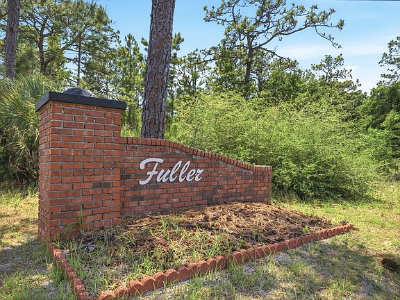 4th image of 1615 Fuller Dr
