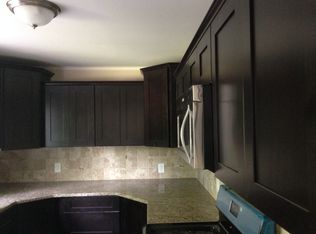 28636 Alycekay St, Farmington Hills, MI 48334