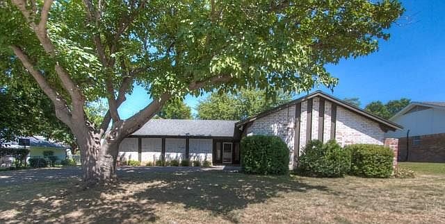 1st image of 6759 Winifred Dr