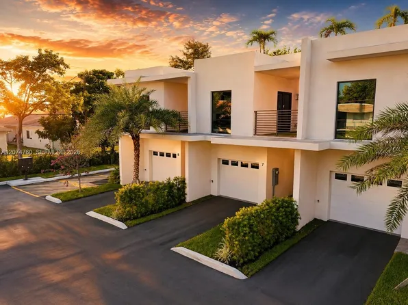 2511 Pierce St #7, Hollywood, FL 33020