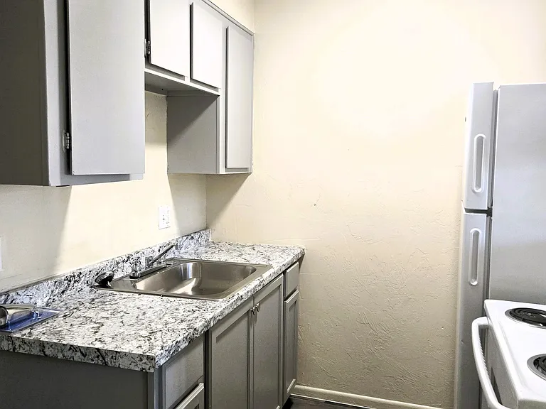 New cabinet and countertops
