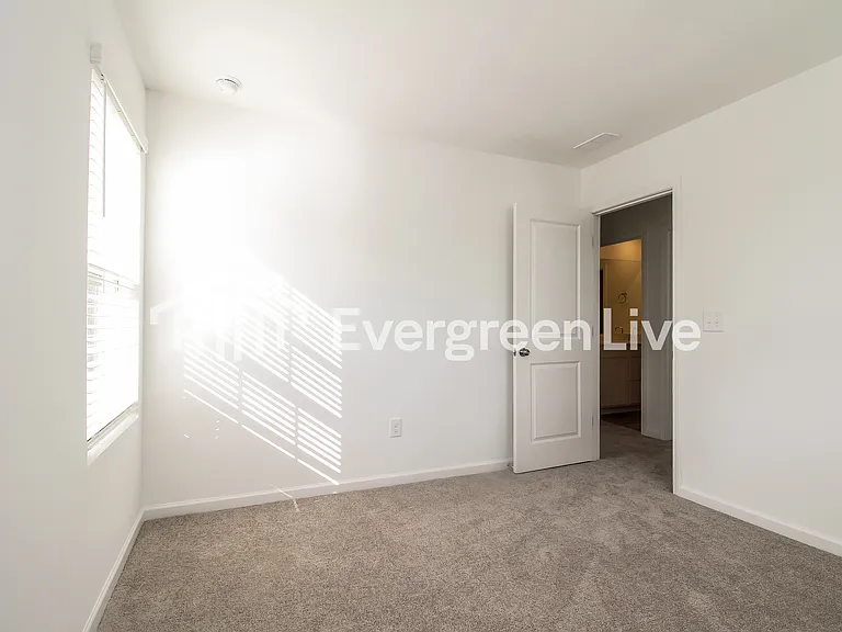 212 Stokely Way — Photo 12