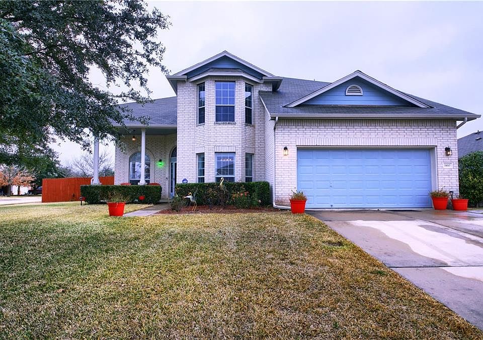 1st image of 1410 Pearsall Ln
