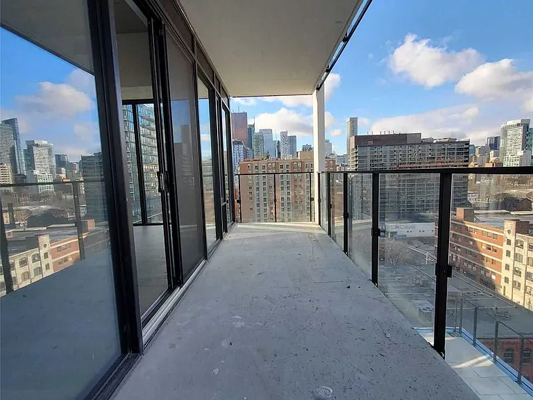 55 Ontario St #1209 — Photo 17