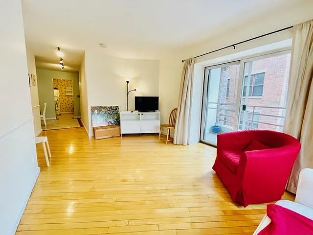 19 Wiget St #202 — Photo 3