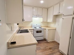 27526 Violin Canyon Rd #6, Castaic, CA 91384