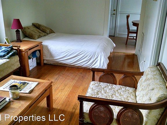 4th image of 2633 1/2 N Spaulding Ave APT 3N