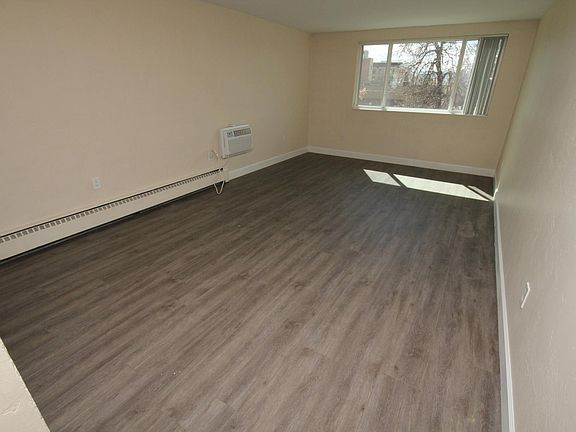 3rd image of 136 Lincoln St APT 12