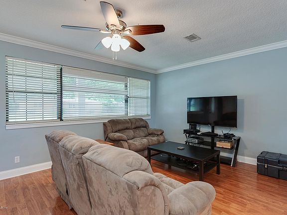 5th image of 2963 Woodtop Dr