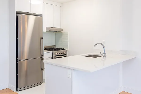 Rented by Modern Spaces | media 56