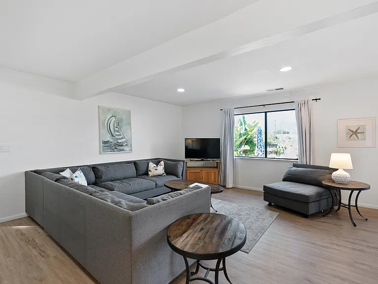 4840 Dorrance Way #B — Photo 30
