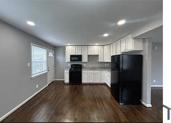 9610 Conmar Rd — Photo 2