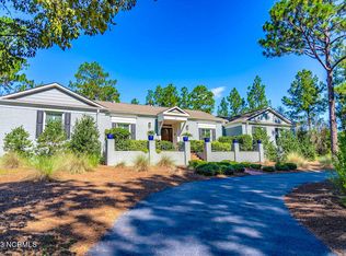 85 McKenzie Rd E, Pinehurst, NC 28374