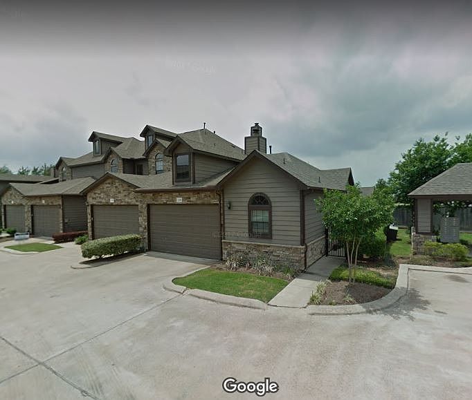 1st image of 2338 Bermuda Palms Dr