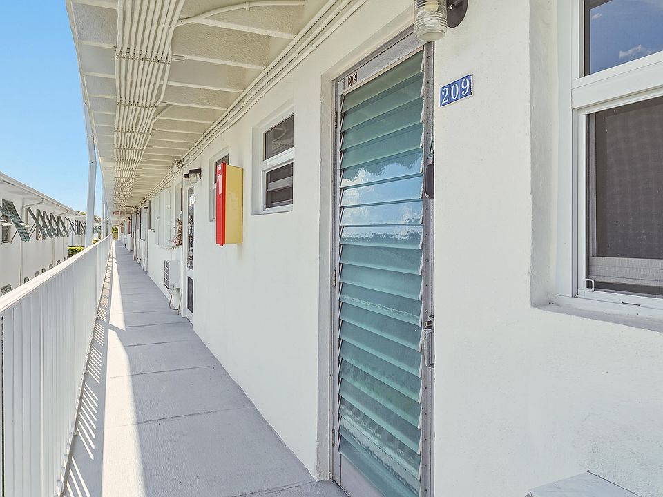 1st image of 4001 S Ocean Boulevard #209
