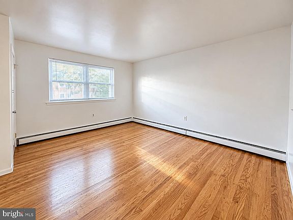 3rd image of 4122 Terrace St #A