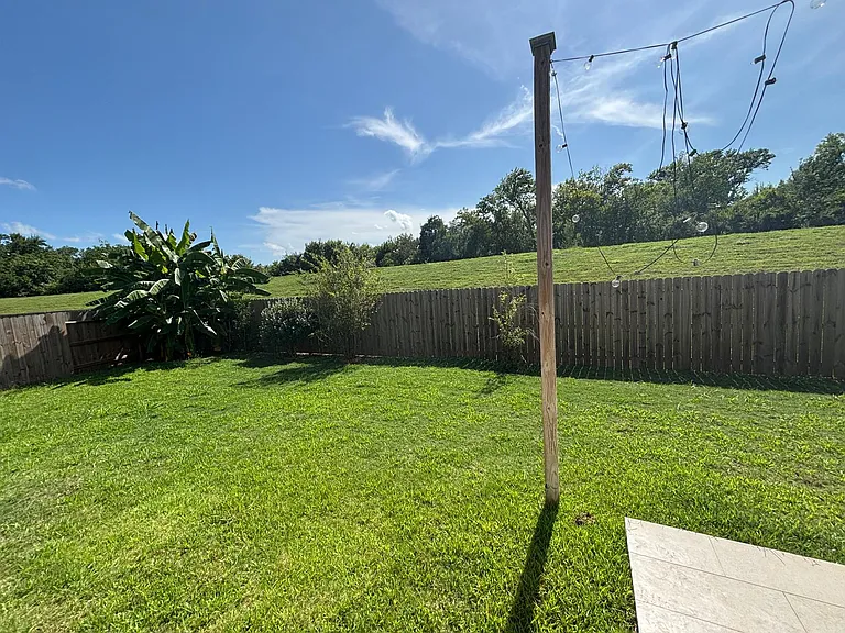 6222 Bristol Path Ln — Photo 20