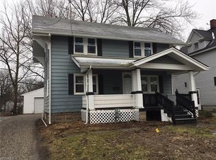 396 Prospect St, Elyria, OH 44035