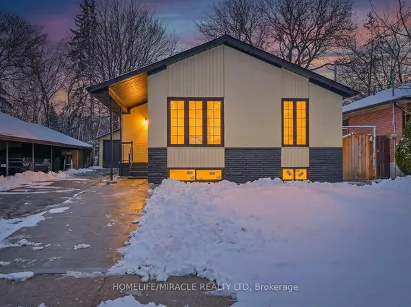 55 Taysham Cres, Toronto, ON M9V 1X1