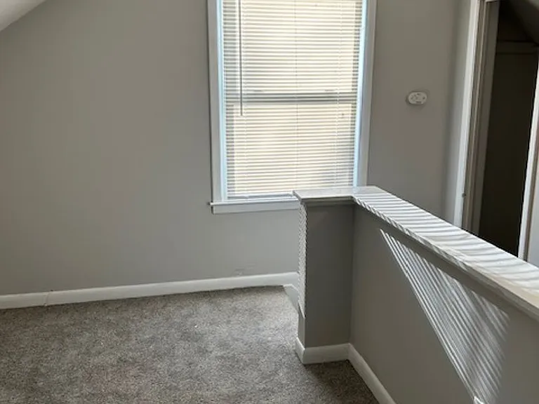 18025 Bentler St — Photo 11