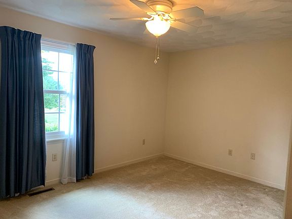 5th image of 1780 Sterling Dr